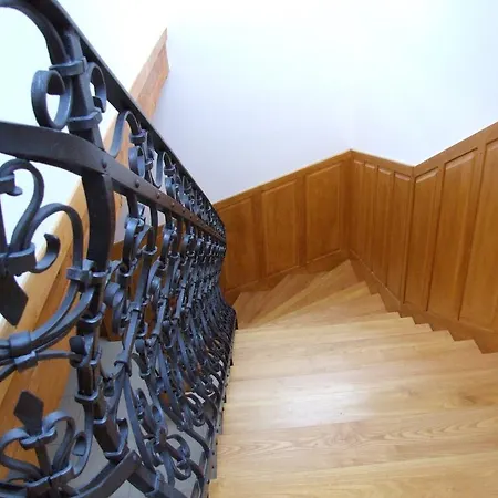 Julkin Dvor Vendégház 3*